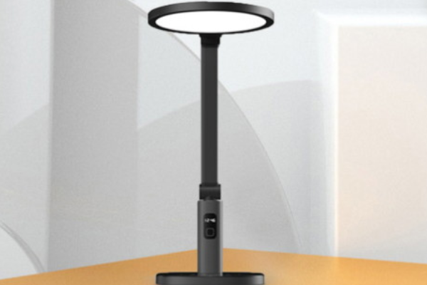 家用充電小檯燈